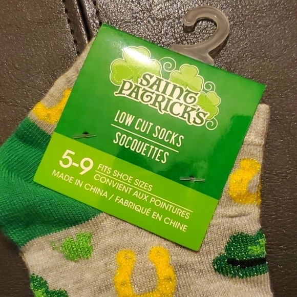 Saint Patrick's Day Themed Socks- 2 pairs-Low Cut- Women's shoe size 5-9 - Picture 2 of 5